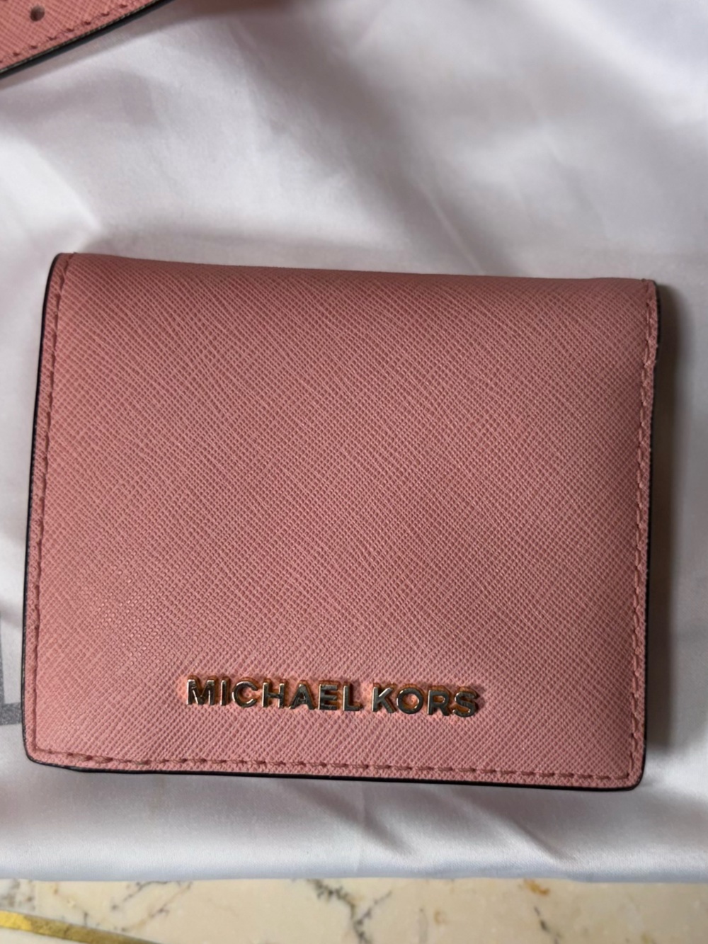 Michael Kors Pink Leather Tote with Crossbody Strap- and wallet - Picture 6 of 16